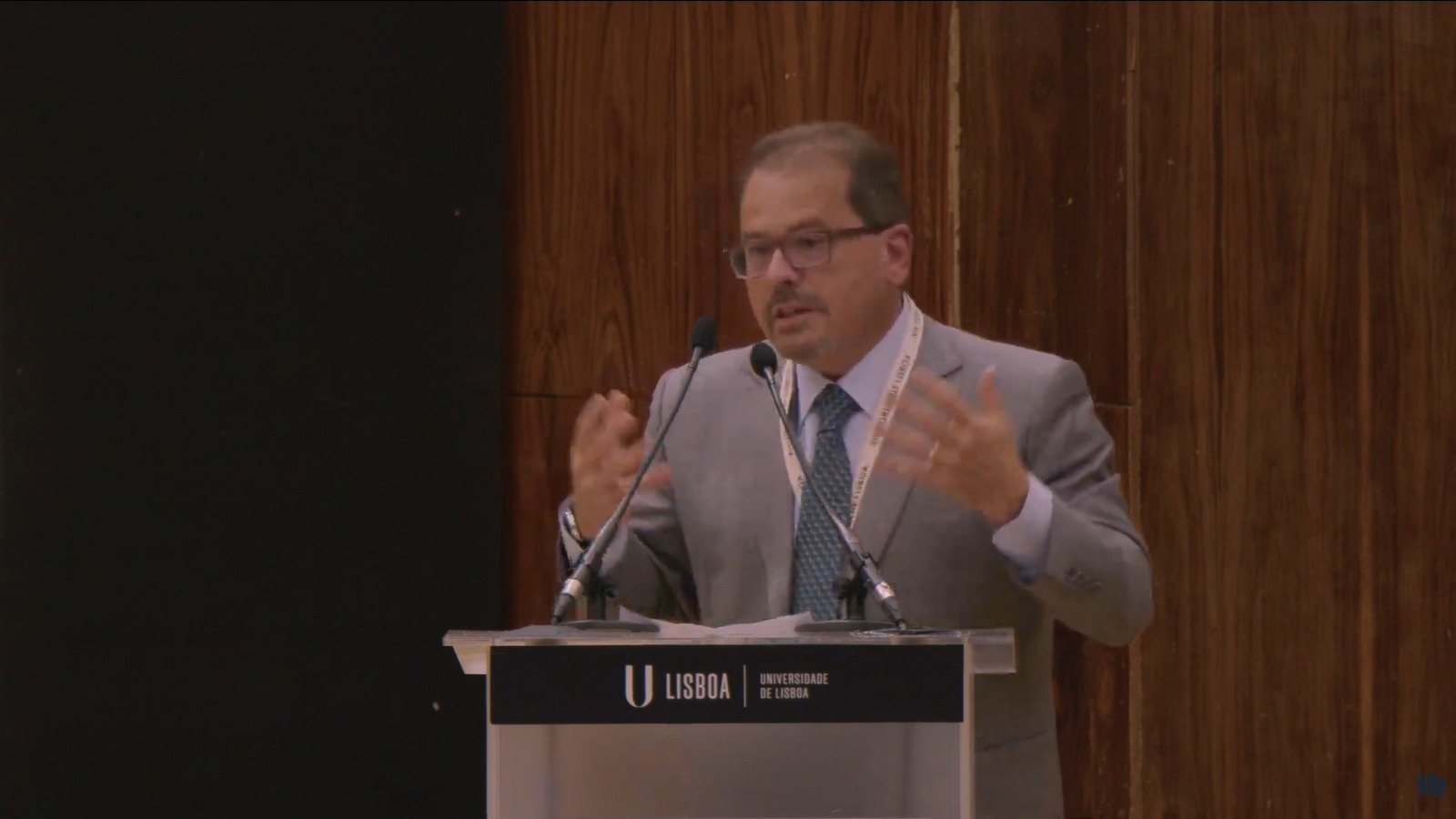 Ministro do TSE defende lista fechada e voto distrital misto